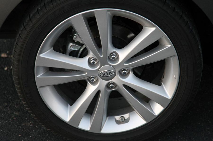  Kia Forte 5-Door 2011 года  (фото 67 из 89)